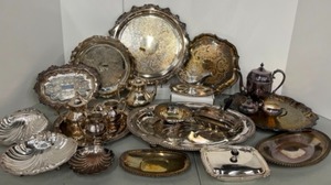 lot 262 image: Silver Plated Treasures #1