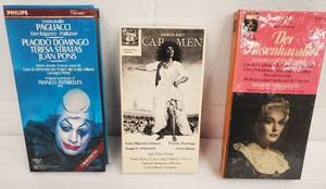 lot 315 image: Vintage PlaysMusicals on Cassette Tape Sets