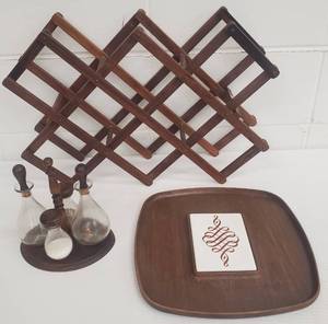lot 326 image: Vintage MCM Wood Kitchen Items
