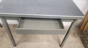 lot 397 image: 1960s MCM Haskell Metal Desk Table