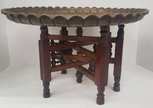 lot 401 image: Vintage Asian Foldable Wood Base wBrass Tray End Table