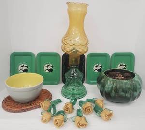 lot 409 image: Vintage Eclectic Homewares & Decor