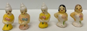 lot 388 image: 5 Vintage Miniature Porcelain Clay Figurines