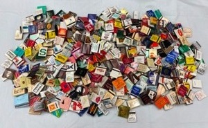 lot 457 image: Huge Lot of Matchbooks from Minnesota , all over the USA and other Countries