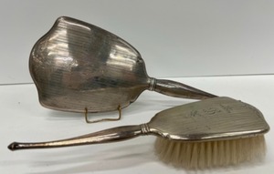 lot 342 image: Pair of Vintage BIRKS Mirror and Brush