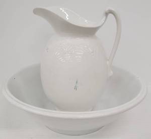 lot 493 image: Antique W.S. George Ironstone Wash Basin & Pitcher