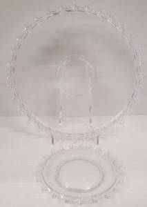lot 499 image: HEISEY Lariat Small & Large Looped Platters