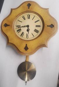 lot 507 image: Vintage 1970s Pendulum TELL CITY Wall Clock