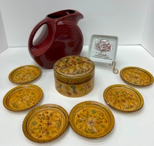 lot 524 image: Vintage FIESTA Classic Pitcher in Red & Highmount Coasters made in Occupied Japan