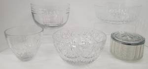 lot 588 image: Glass Cut & Crystal Serving Bowls including VERA WANG & Silex Company Candle Warmer