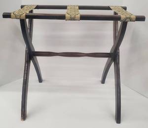 lot 630 image: Vintage Wood Foldable Luggage Holder