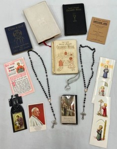 lot 590 image: Vintage Catholic Lot of Childrens Rosaries, Missals, Saint Cards & Religious Items