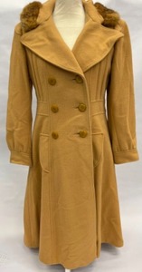 lot 648 image: Vintage Jill JR Long Ladies Camel color Wool Coat wFur Trimmed Hood