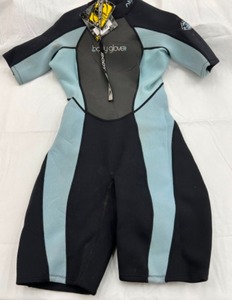 lot 655 image: New with Tag BODY GLOVE Ladies Wet Suit