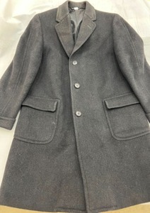 lot 657 image: Vintage Malcolm Kenneth Mens Coat Made from Meldrum Velour
