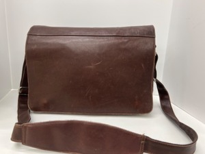lot 669 image: PIEL Supple Tanned Leather BRIEFCASE Soft- Sided Dark Brown