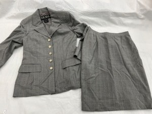 lot 671 image: ESCADA - Margaretha Ley - Womens 2 Piece Suit