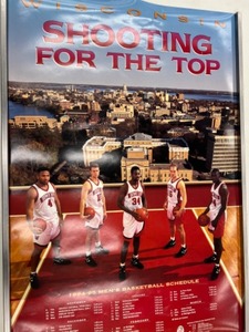 lot 681 image: Wisconsin BADGERS Basketball Team Poster