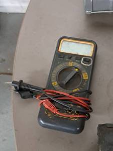 lot 915 image: Wavetek DCAC Tester