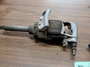 lot 890 image: Ingersoll Rand Impactool 1-drive Air Impact Wrench 285B