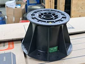 lot 938 image: Lot of (24) Elmich VersiJack 117-201mm Polypropylene Raised Floor Pedestal VJ-F4