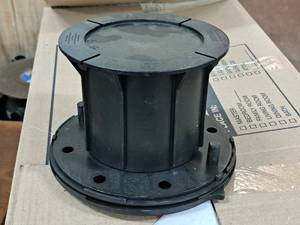 lot 947 image: Lot of (16) Bison 127-229mm Polypropylene Raised Floor Supports V4