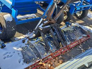 lot 846 image: 8 Snow Plow Blade Attachment