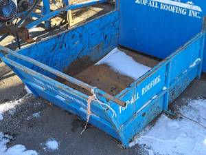 lot 866 image: Bin