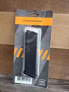lot 1022 image: Lock Perfection G17-9x19-17RD Glock Magazine (in original packaging)