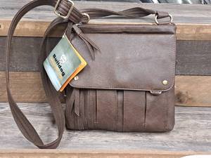 lot 1104 image: Bulldog Concealed Carry Purse