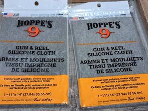 lot 1149 image: Lot of (2) Hoppes No. 9 Gun & Reel Silicone Cloth