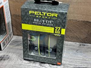 lot 1216 image: 3M Peltor Sport Bulls Eye 27dB Earmuffs