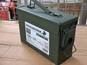 lot 871 image: Lot of (420) Winchester 5.56mm M855 Green Tip 62 gr Full Metal Jacket with Stripper Clips Centerfire Cartridges (In A Metal Ammo Can)