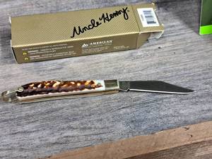 lot 1268 image: Uncle Henry 2-14-Blade Pocket Knife