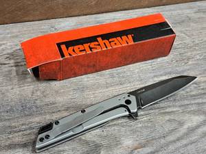 lot 1274 image: Kershaw Misdirect 3-14-Blade Folding Lock Blade Knife