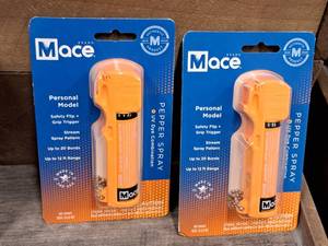 lot 1288 image: Lot of (2) Mace Pepper Spray Personal Model