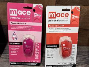 lot 1291 image: Mace Personal Alarm Keychain Model