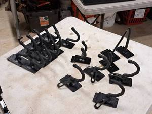 lot 1322 image: Lot of (18) Assorted Slat Wall Hooks