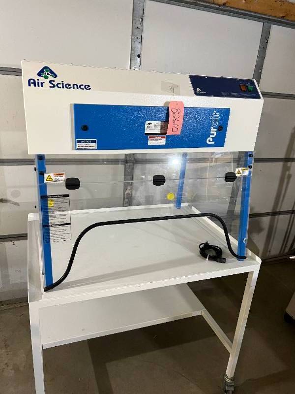 2032 MEDICAL & LAB EQUIPMENT AUCTION STRAPAK STRAPPING MACHINE, LARGE AIR COMPRESSOR