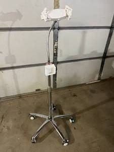 CTA&nbspHeavy-Duty Gooseneck Table IPAD Mobile Floor Stand - Great Condition