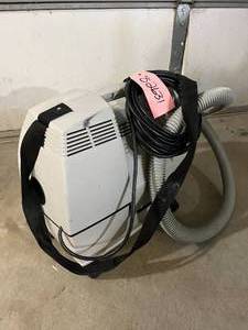 Sears Craftsman 3.0 Peak H.P. Portable WetDry VAC and Convertible Power Blower - In Great Condition