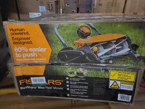 Fiskars Push Lawnmower