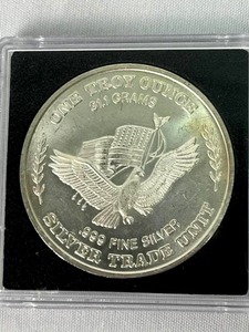 lot 8 image: 1981 U.S. Assay San Francisco CC 1 Troy Ounce Silver Round