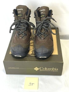 lot 35 image: New Columbia Bugabootres FG Insulated Boots (Mens Size 9)