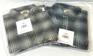 lot 53 image: (2) New Old Mill Mens Flannel Shirts (Size 2XT)