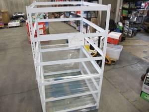 lot 109 image: Adjustable White Metal Frame Built to Fit Onto Pallets - Perfect for Projects