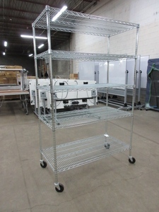 lot 239 image: SEVILLE CLASSICS CHROME WIRE SHELVING WITH WHEELS