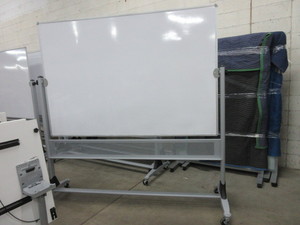 lot 252 image: BEST RITE DOUBLE SIDED WHITE BOARD