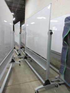 lot 254 image: BEST RITE DOUBLE SIDED WHITE BOARD