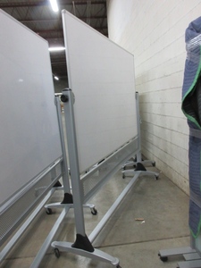 lot 255 image: BEST RITE DOUBLE SIDED WHITE BOARD